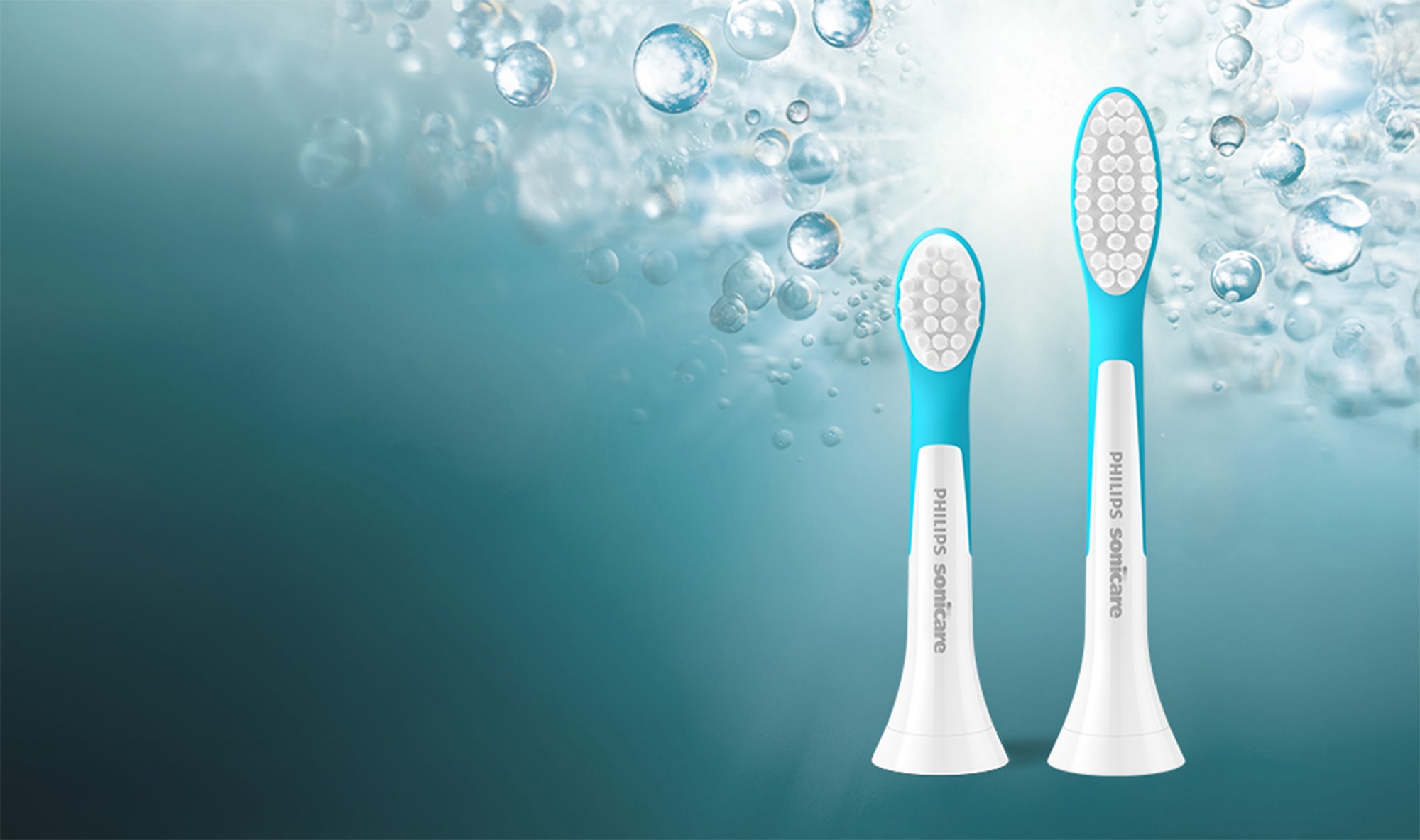 Dwie biało-niebieskie końcówki z białymi włóknami.