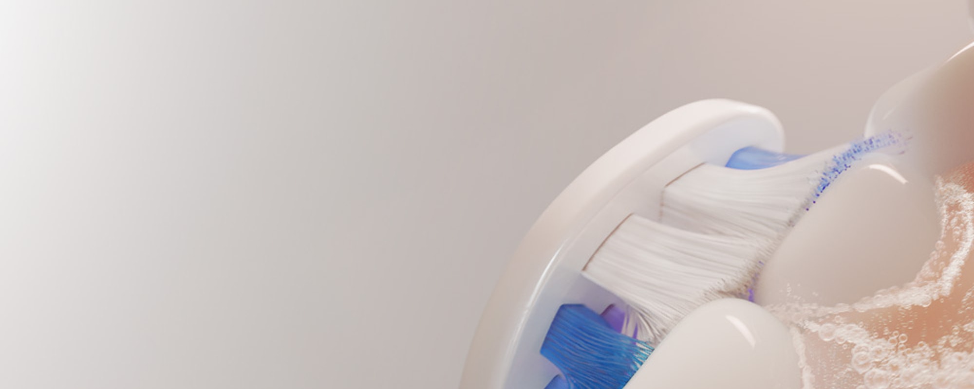 Zbliżenie na szczoteczkę myjącą zęby.