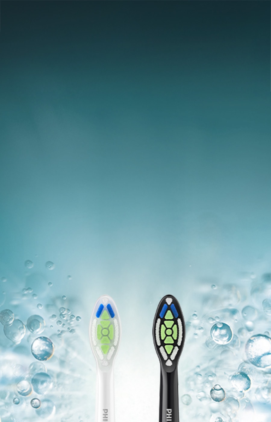 Dwie końcówki (czarna i biała) z włóknami w kolorze białym, granatowym i zielonym.