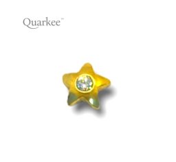 Quarkee 22K Gold Star with Diamond 0,01 ct / Gwiazda z diamentem 0,01 ct