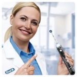 Braun Oral-B szczoteczka elektryczna GENIUS 10100S Black <b>z Bluetooth</b> - 4 końcówki w zestawie