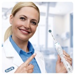 Braun Oral-B szczoteczka elektryczna GENIUS 10100S White<b>z Bluetooth</b> - 2 końcówki w zestawie